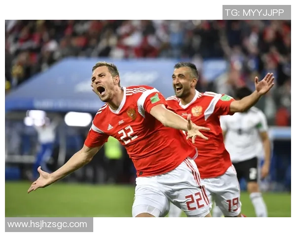 俄国足球传奇人物盘点 从谢甫琴科到久巴的辉煌历程