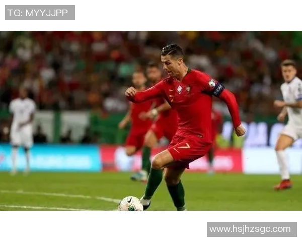 C罗化身乞丐街头求生引热议网友纷纷感叹超级球星的人性化一面